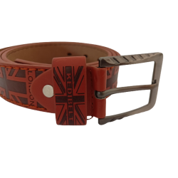 Moški moderen pas London